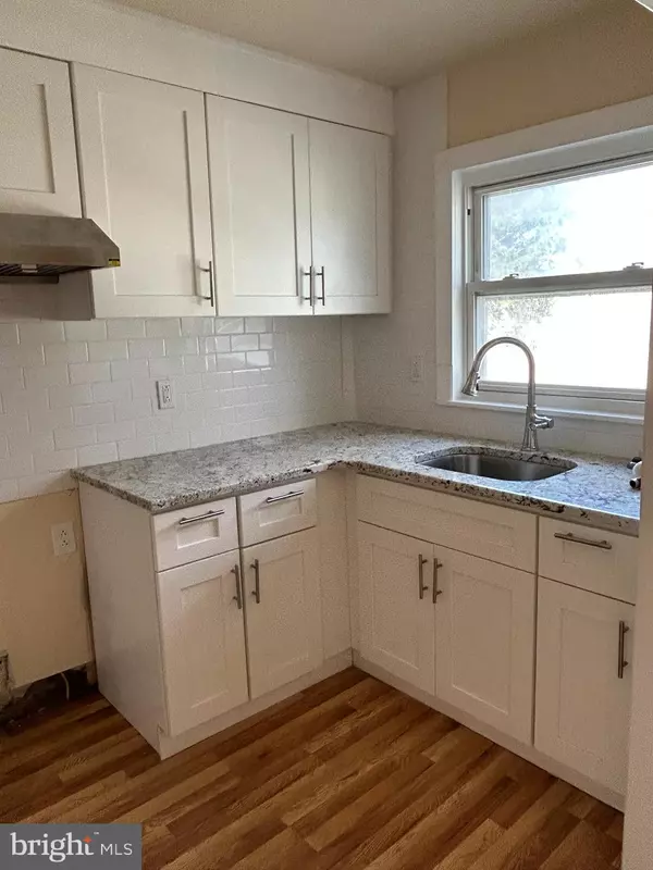 Upper Darby, PA 19082,577 SNOWDEN RD