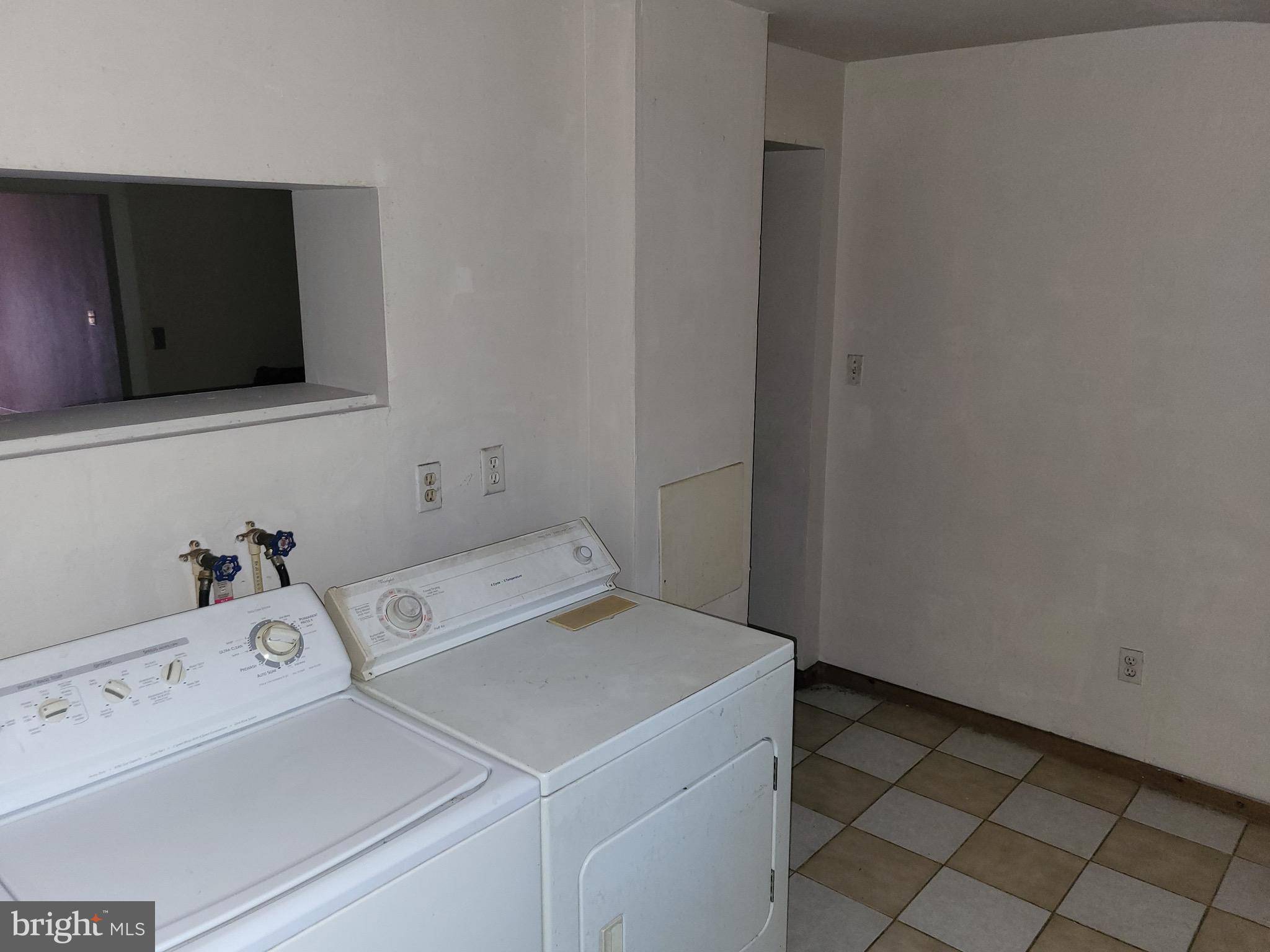 Baltimore, MD 21223,423 FURROW ST