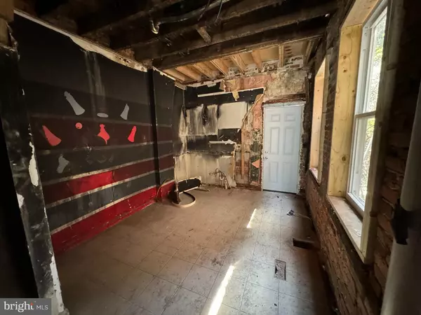 Philadelphia, PA 19131,681 N CREIGHTON ST