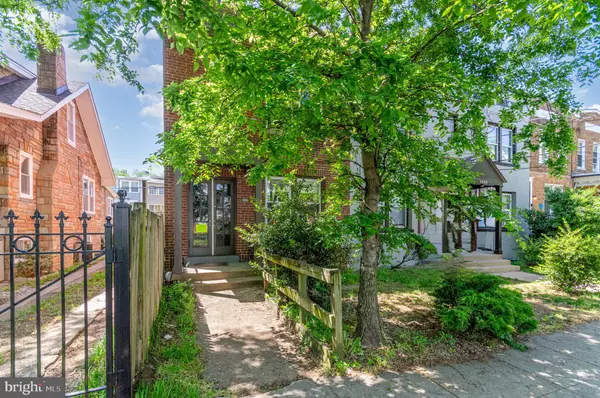 Washington, DC 20020,1435 S ST SE