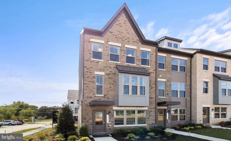 7042 WOODLANDS GREEN RD, Brandywine, MD 20613