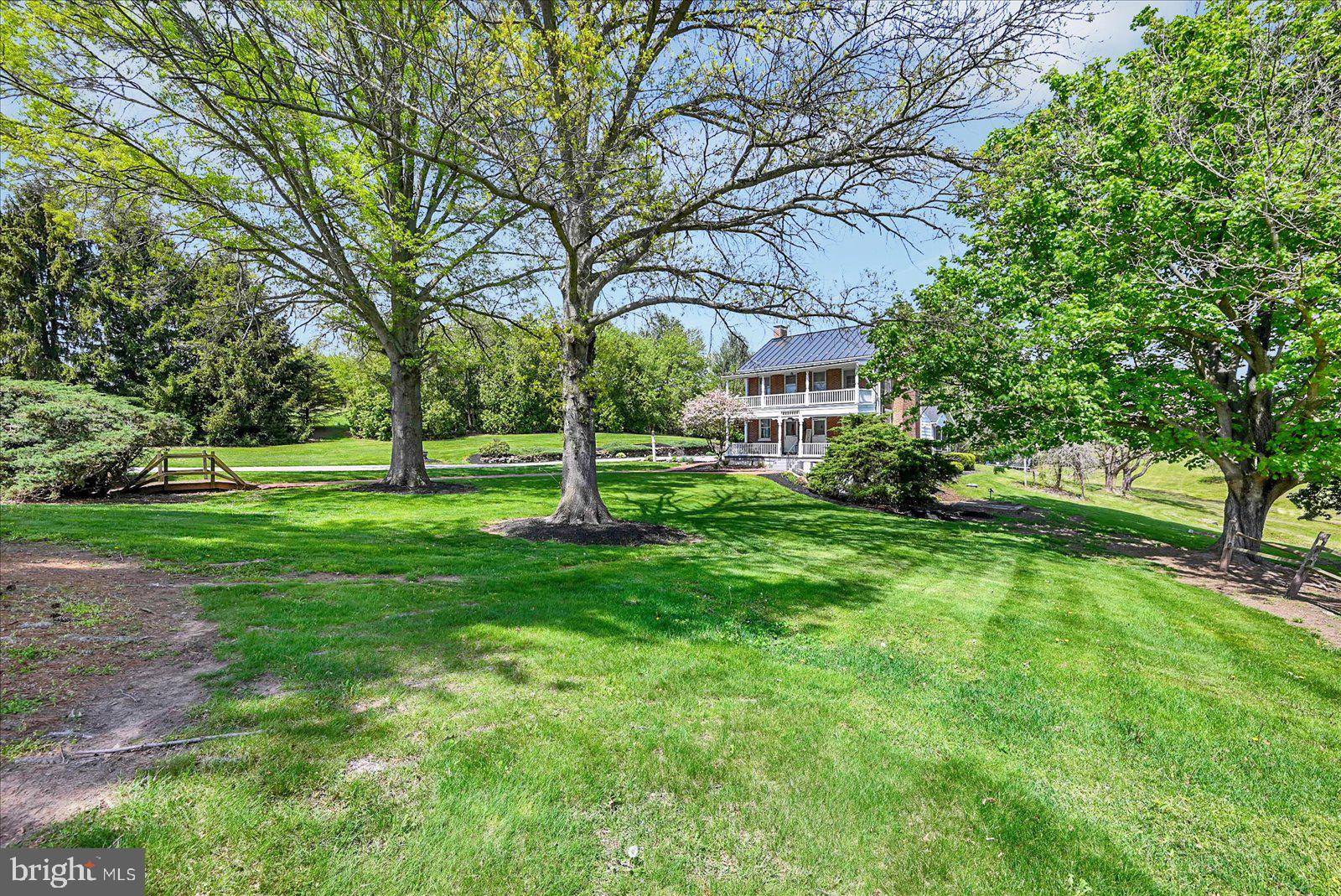 Thomasville, PA 17364,739 LEFEVER RD