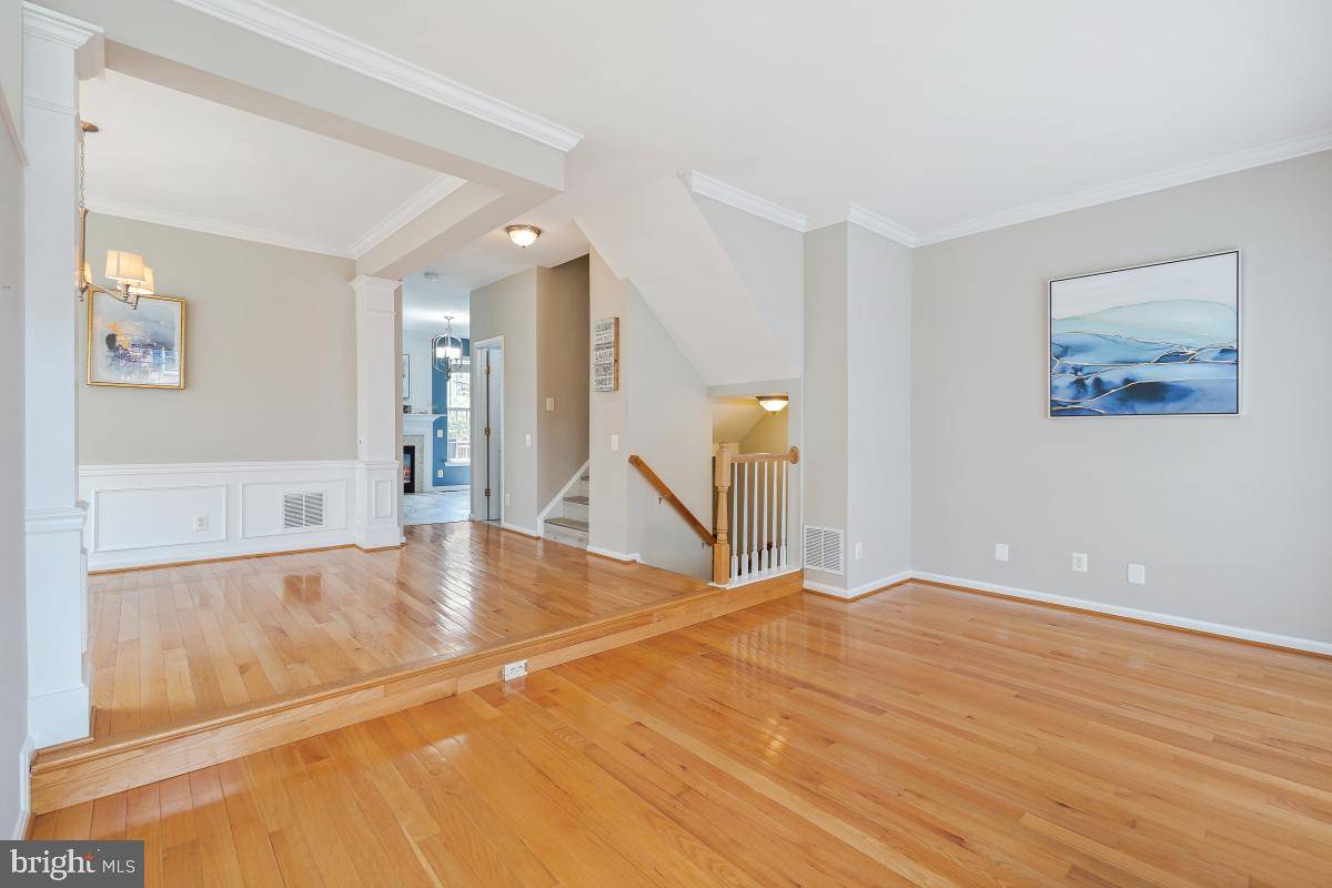 Sterling, VA 20165,47557 TENFOOT ISLAND TER