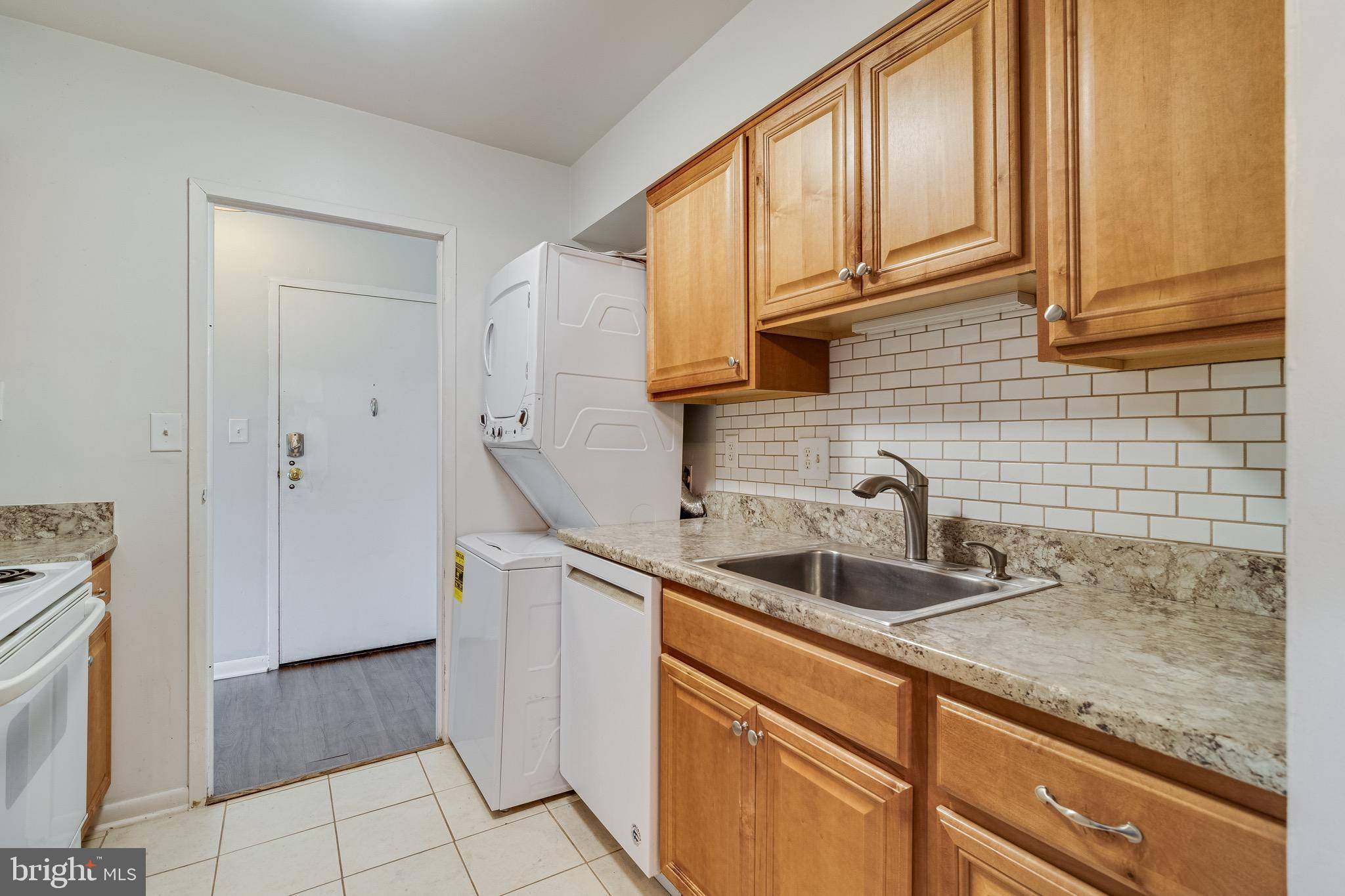 Greenbelt, MD 20770,6926 HANOVER PKWY #302