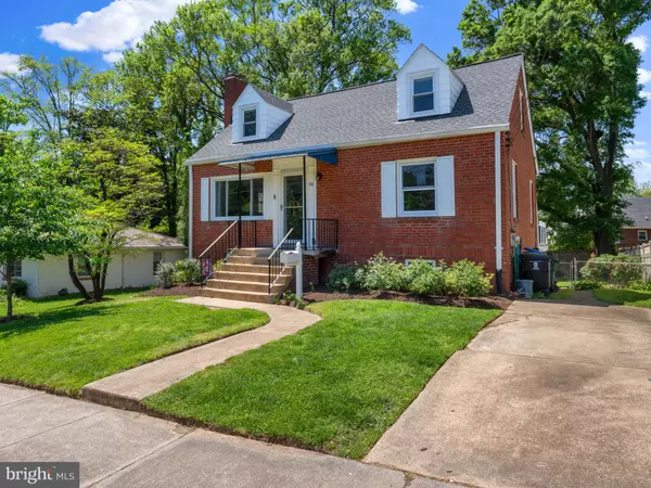 Arlington, VA 22203,716 N BUCHANAN ST