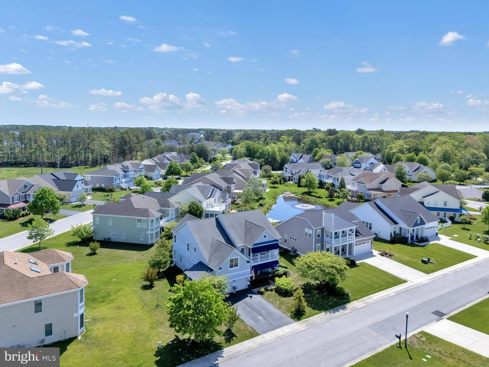Ocean View, DE 19970,30923 SEA BREEZE LN