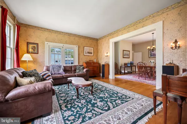 Rocky Hill, NJ 08553,15-17 CRESCENT AVE