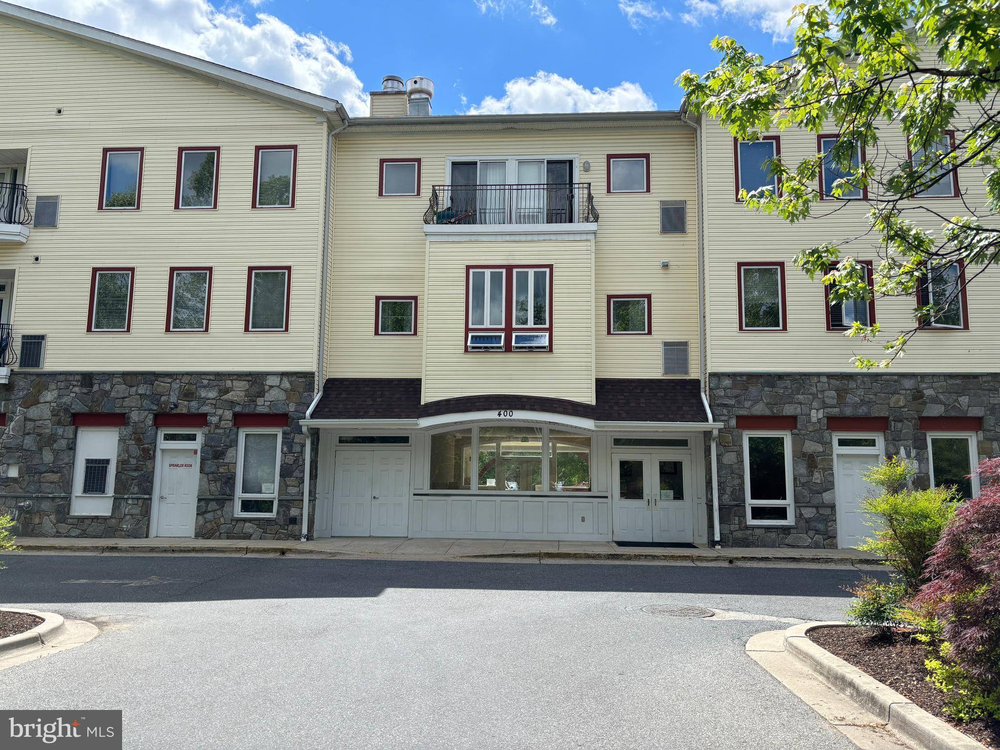 Glen Burnie, MD 21060,400 RENFRO DR #209