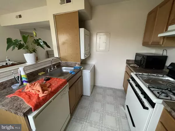 Cherry Hill, NJ 08034,100 PARK BLVD #44D