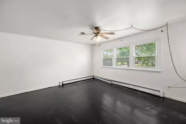 Dover, DE 19904,21 SHERWOOD CT