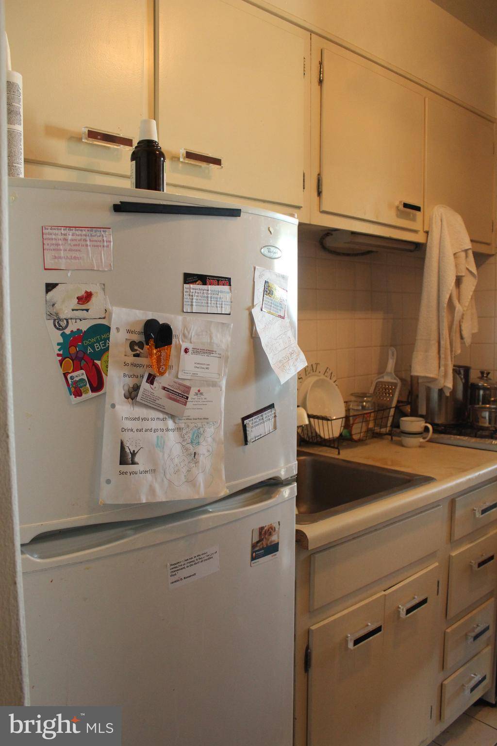 Philadelphia, PA 19106,604-36 S WASHINGTON SQ #913