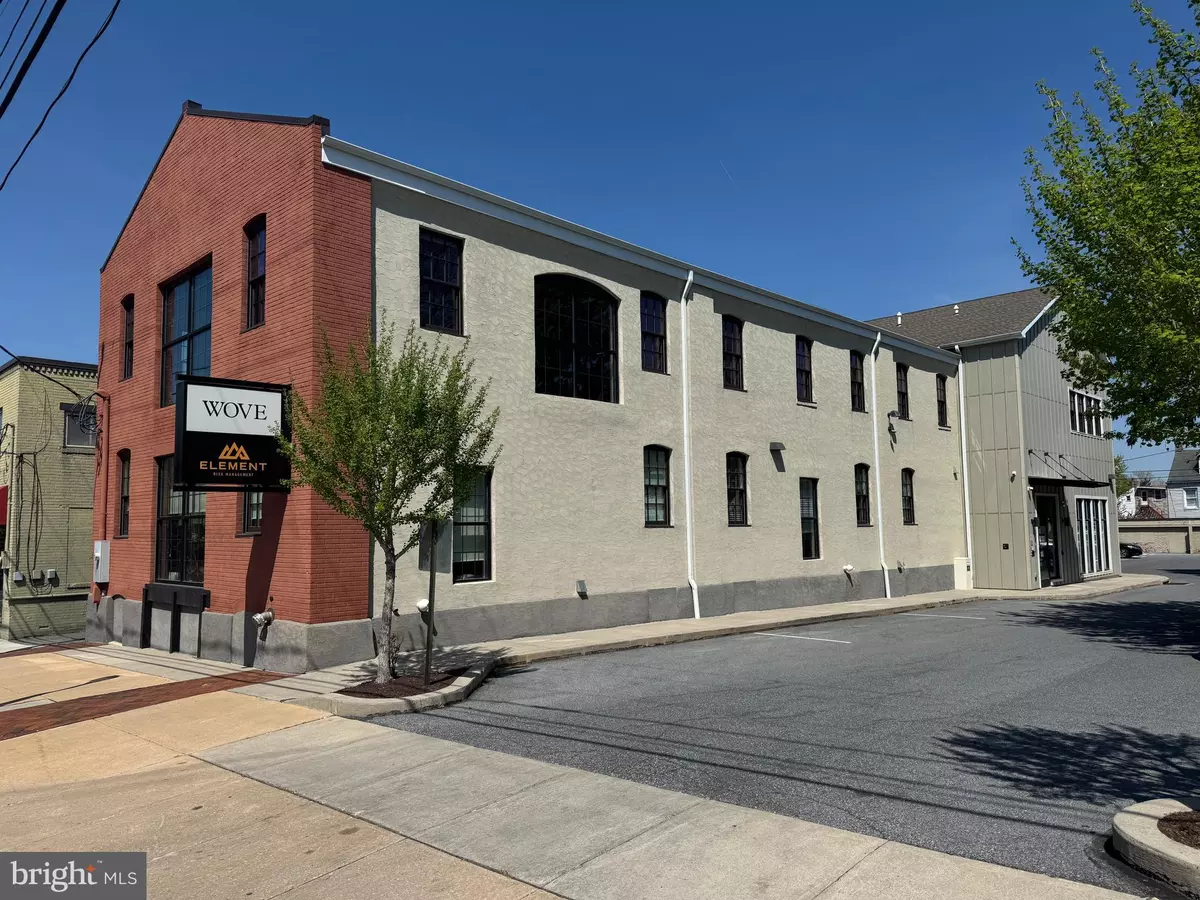 Lancaster, PA 17603,617-B N PRINCE ST