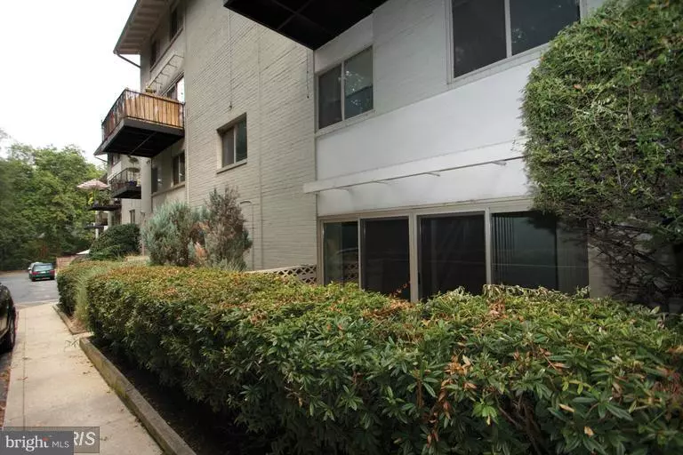 8710 MANCHESTER RD #1, Silver Spring, MD 20901