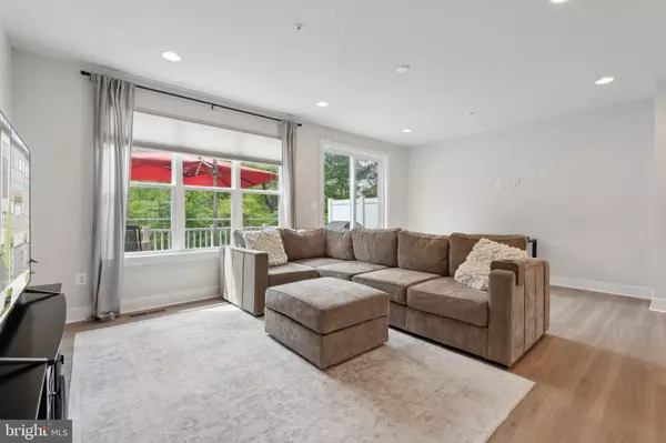 Laurel, MD 20724,254 ALLUVIUM DR