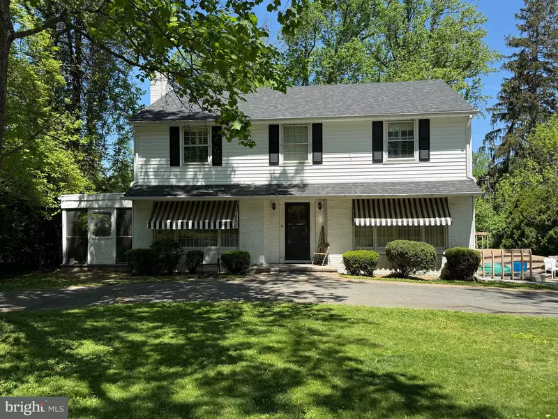 1208 EVERGREEN RD, Yardley, PA 19067