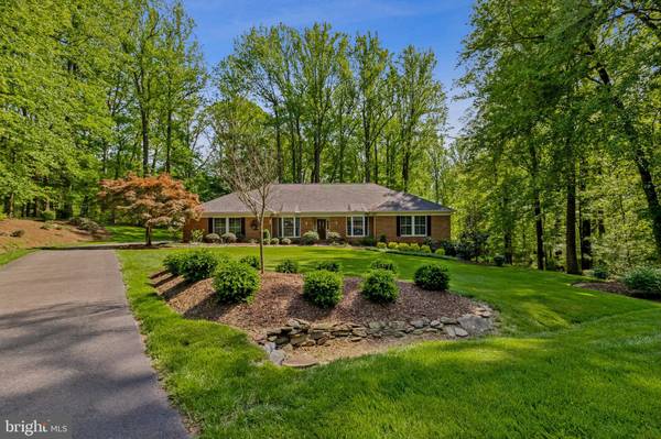 Warrenton, VA 20187,6832 SANDSTONE CT