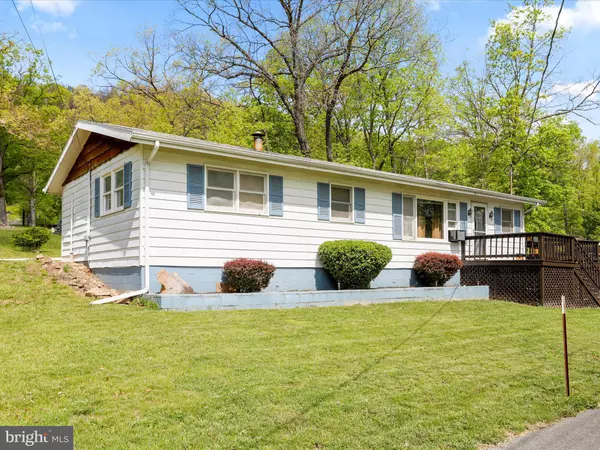 Ridgeley, WV 26753,15 WILDERNESS LN