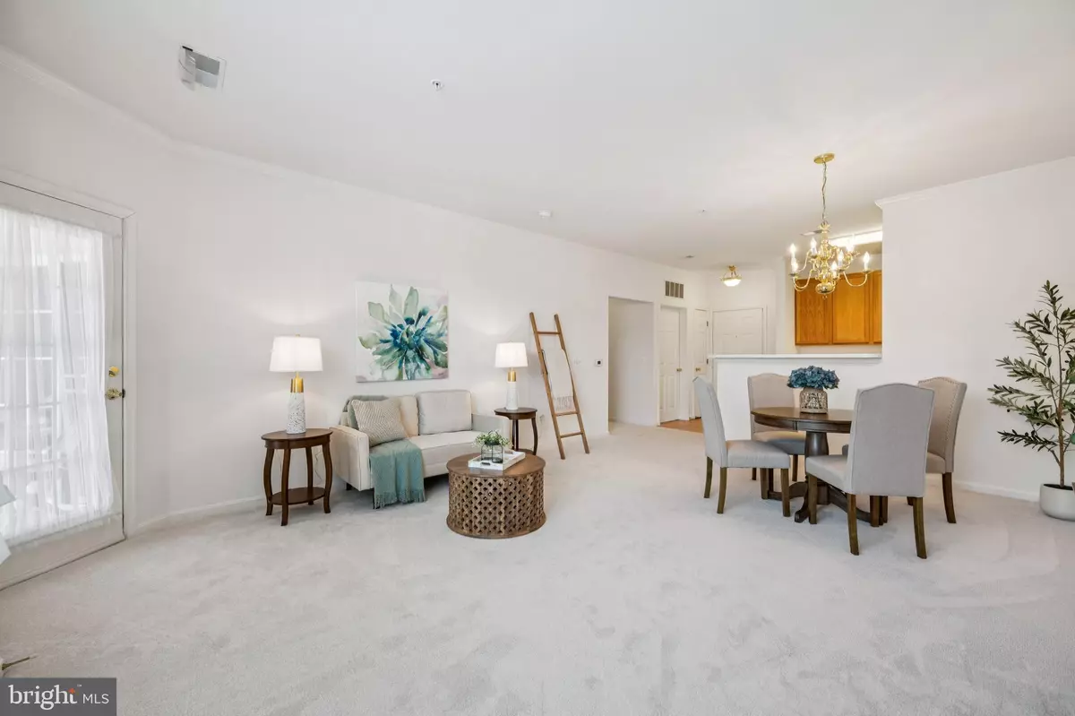 Gambrills, MD 21054,2608 CHAPEL LAKE DR #312