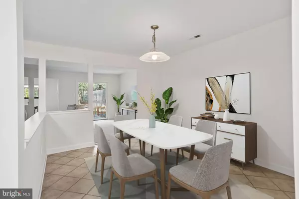 Marlton, NJ 08053,18 FIVE CROWN ROYAL