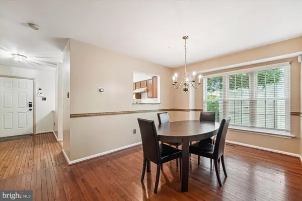 Clinton, MD 20735,10048 QUIET BROOK LN