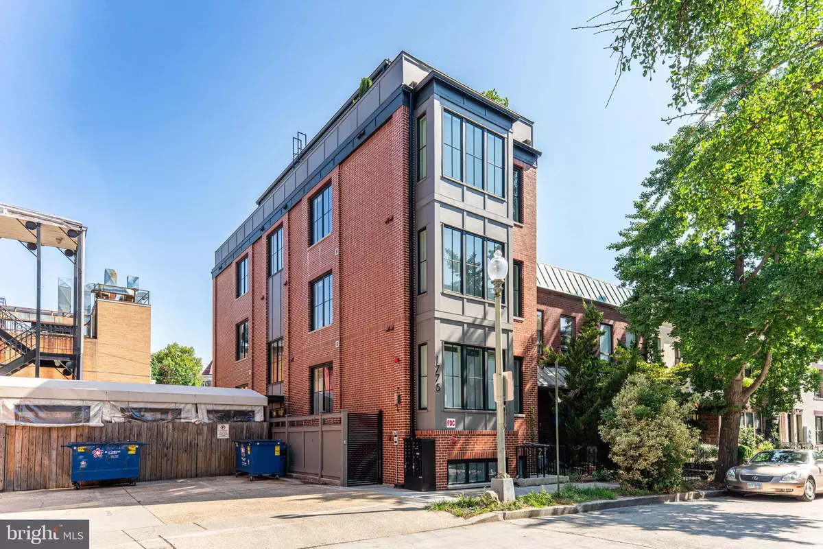 Washington, DC 20009,1775 SWANN ST NW #T01