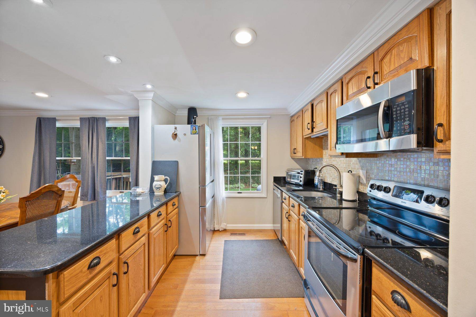 Arnold, MD 21012,407 GOLF COURSE DR