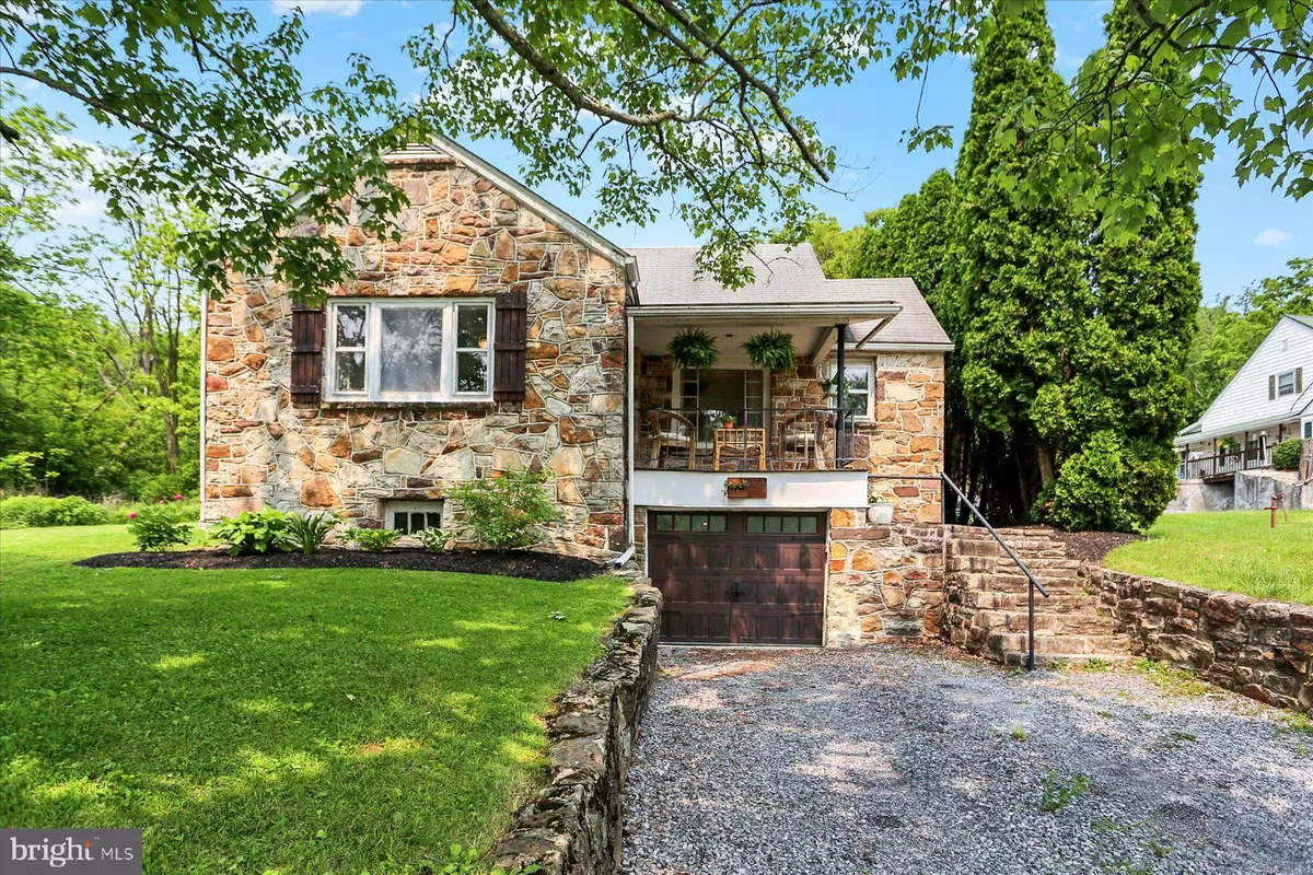 Shade Gap, PA 17255,21194 MAIN ST