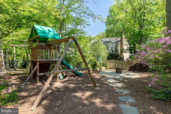 Fairfax, VA 22030,10808 FIELDWOOD DR