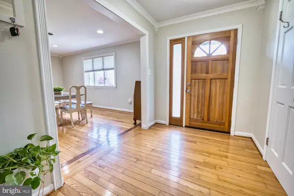 Chester, MD 21619,203 ANCHOR LN