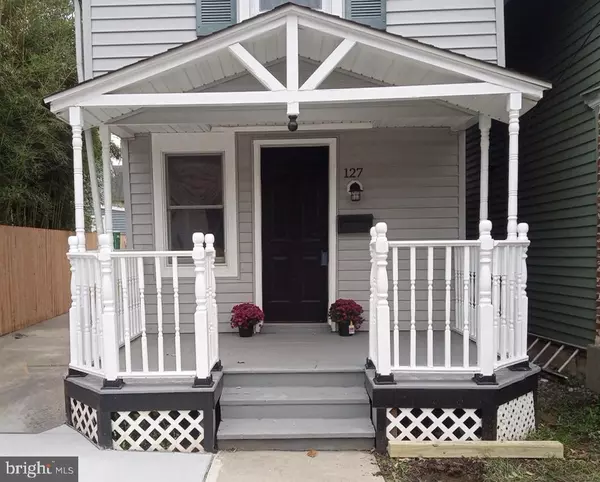 Pitman, NJ 08071,127 W HOLLY AVE