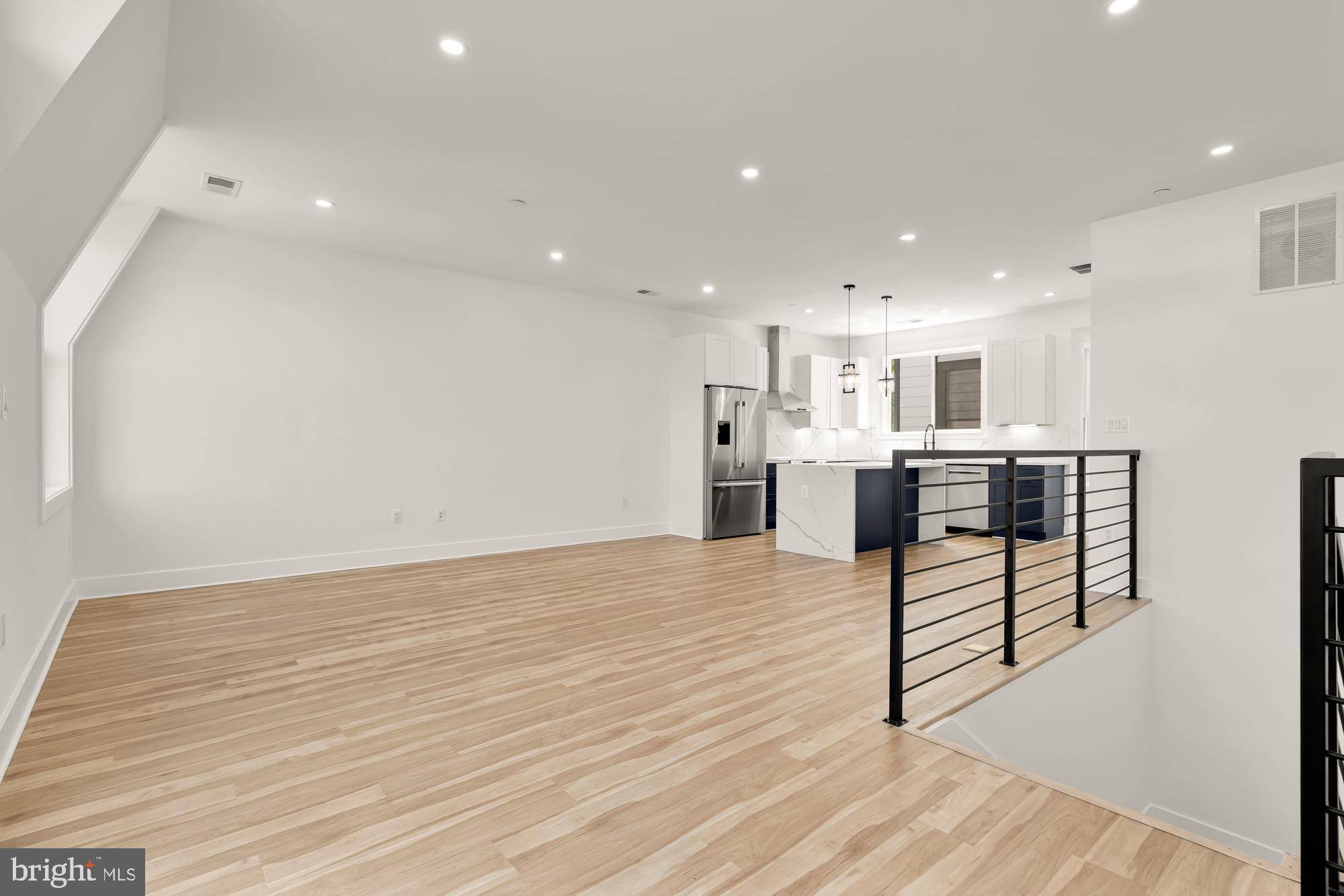 Washington, DC 20002,1251 MORSE ST NE #PH3