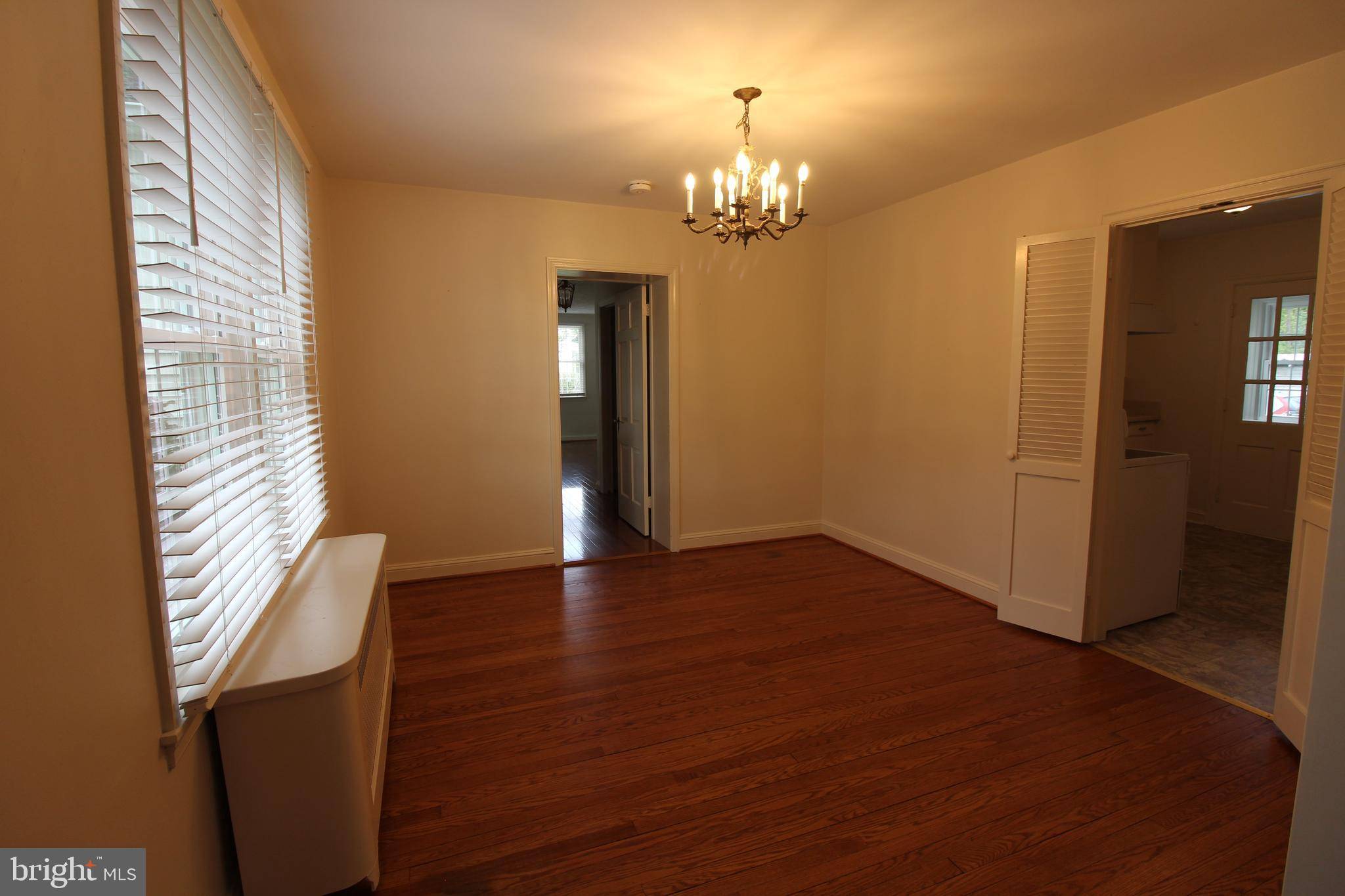 Edinburg, VA 22824,300 SHENANDOAH AVE
