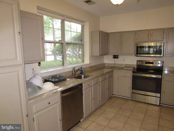 Crofton, MD 21114,1976 PAWLET DR #23C