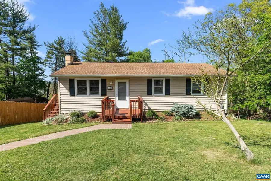 440 WOODLAND CIR, Waynesboro, VA 22980