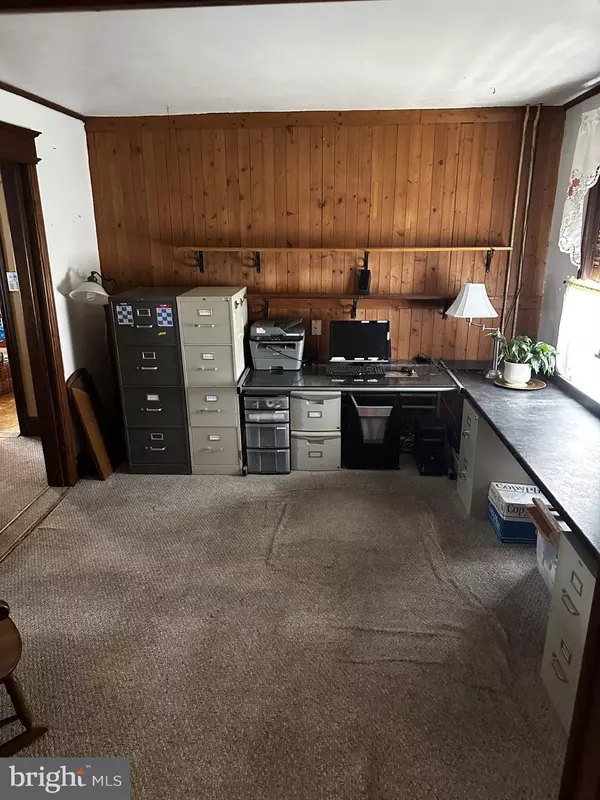 Ewing, NJ 08618,63 CARLTON AVE