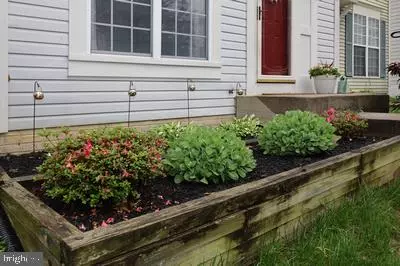 Alexandria, VA 22315,6504 OLD CARRIAGE LN