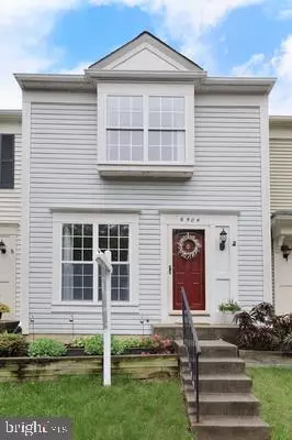6504 OLD CARRIAGE LN, Alexandria, VA 22315
