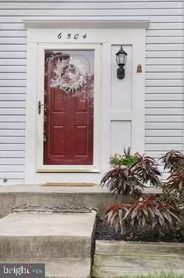 Alexandria, VA 22315,6504 OLD CARRIAGE LN