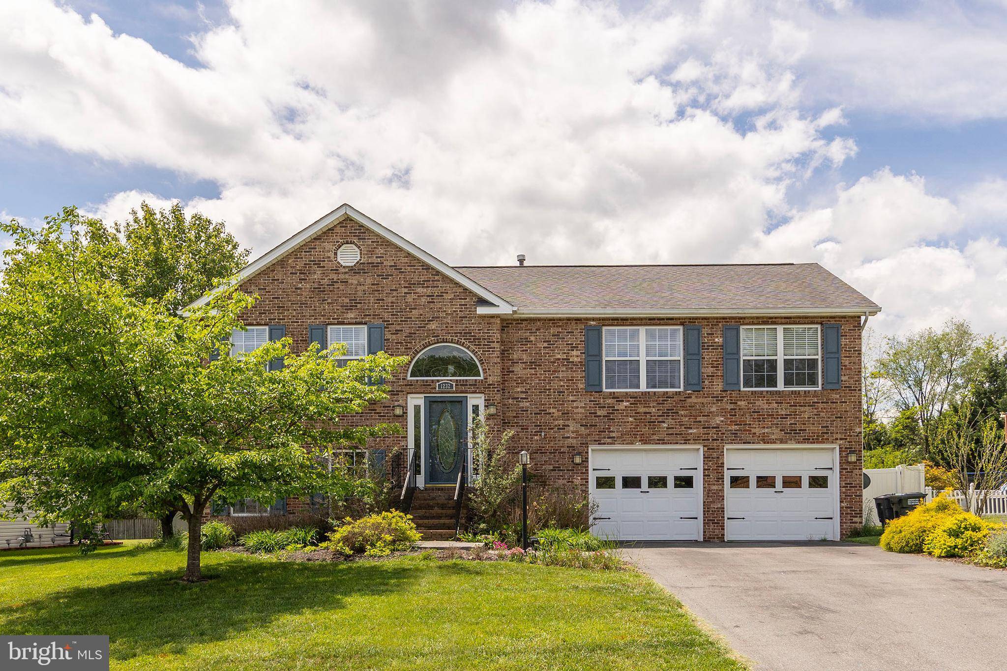 1232 MACEDONIA CHURCH RD, Stephens City, VA 22655