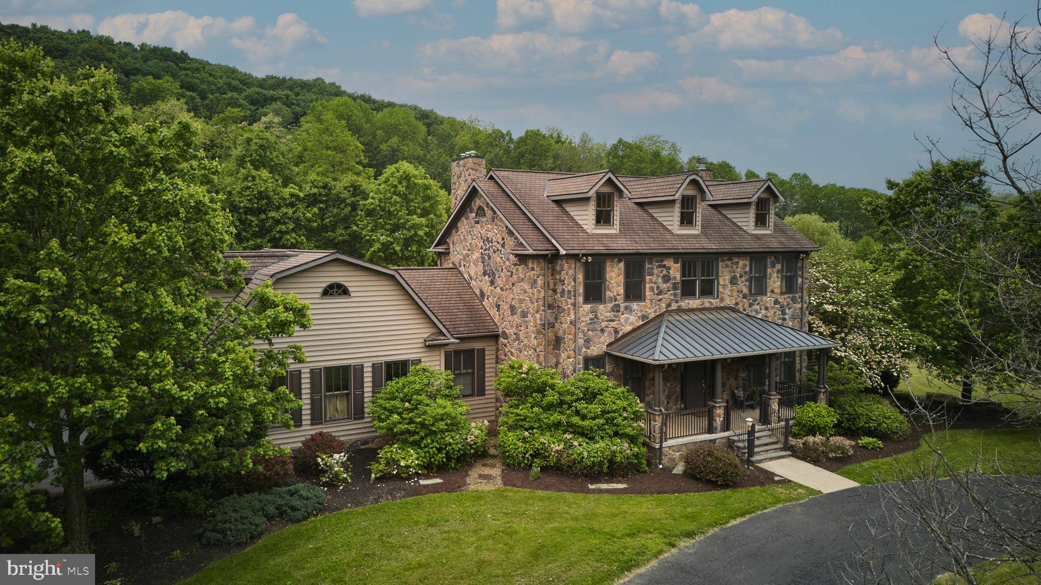 Port Matilda, PA 16870,113 MANHASSET DR