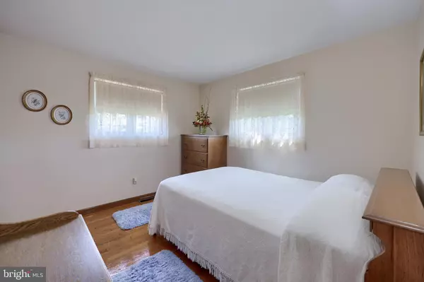 Hershey, PA 17033,55 ROBIN RD