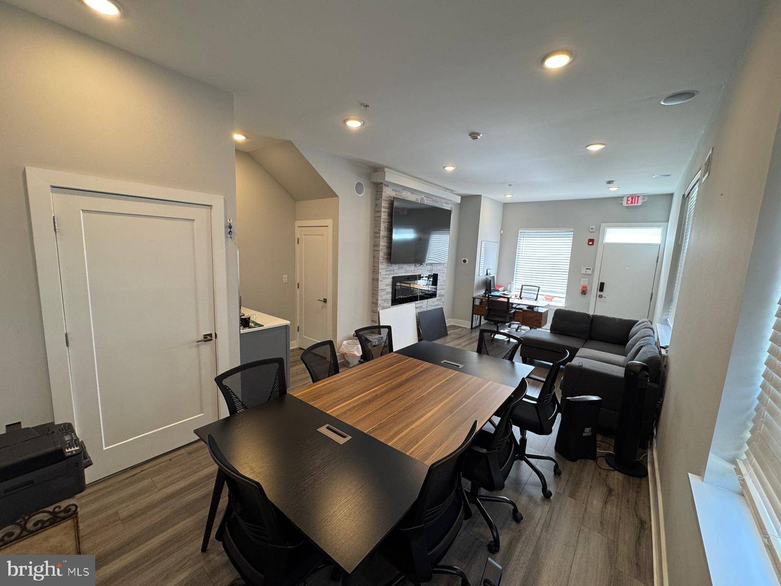 Philadelphia, PA 19125,2532 AMBER ST #D