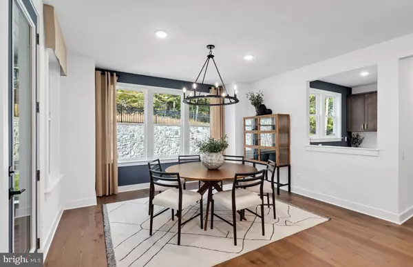 Leesburg, VA 20176,42732 KULA POND DR