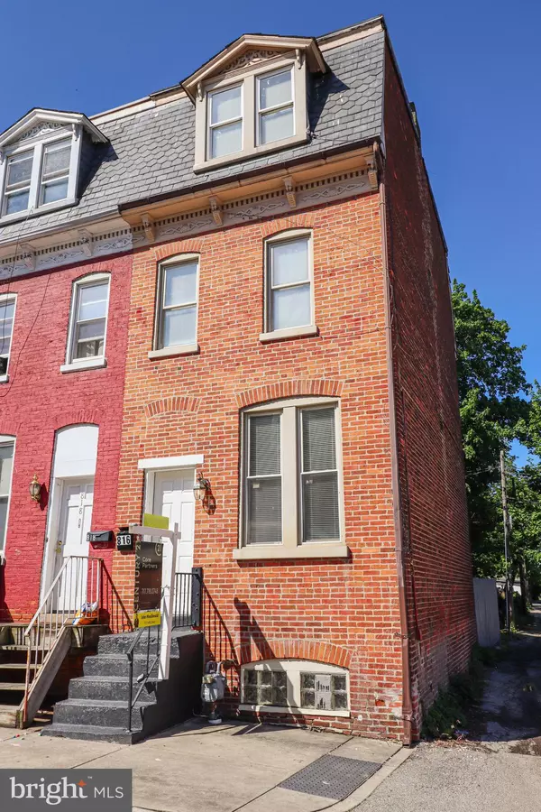 York, PA 17403,816 S BEAVER ST