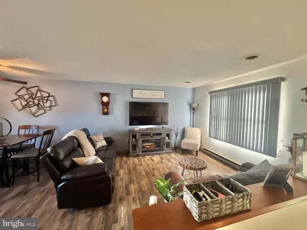 Slatington, PA 18080,1513 FERNWOOD RD