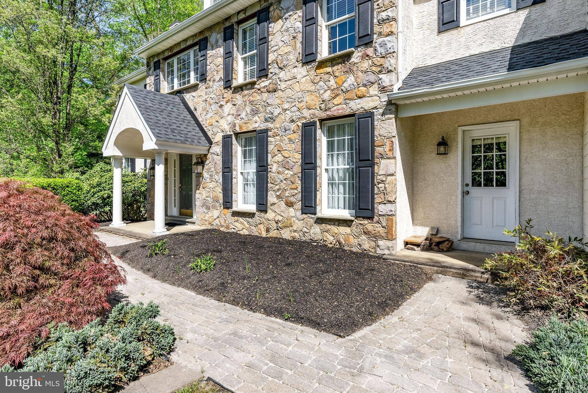West Chester, PA 19382,1072 BALLINTREE LN