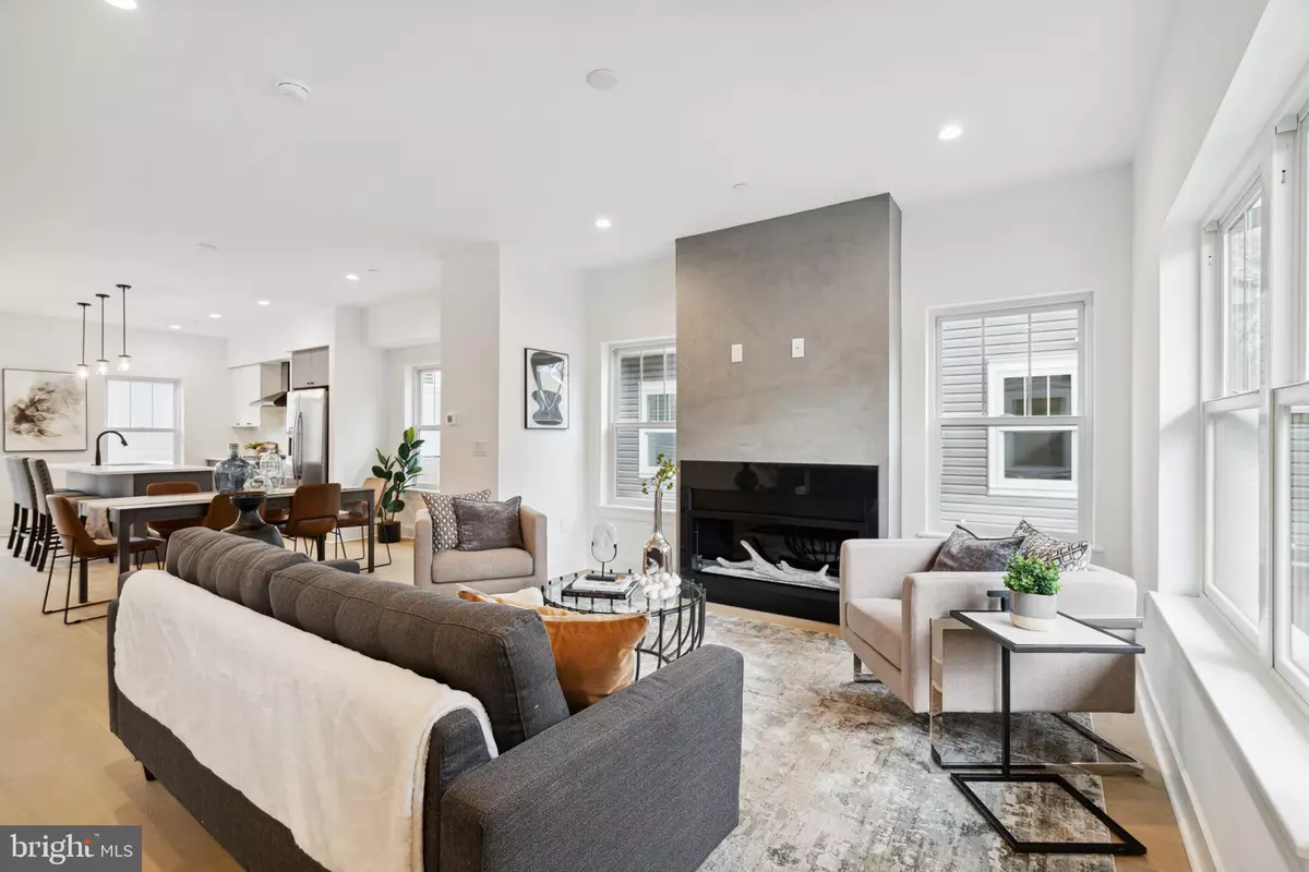 Philadelphia, PA 19114,3610 GOLFVIEW LN