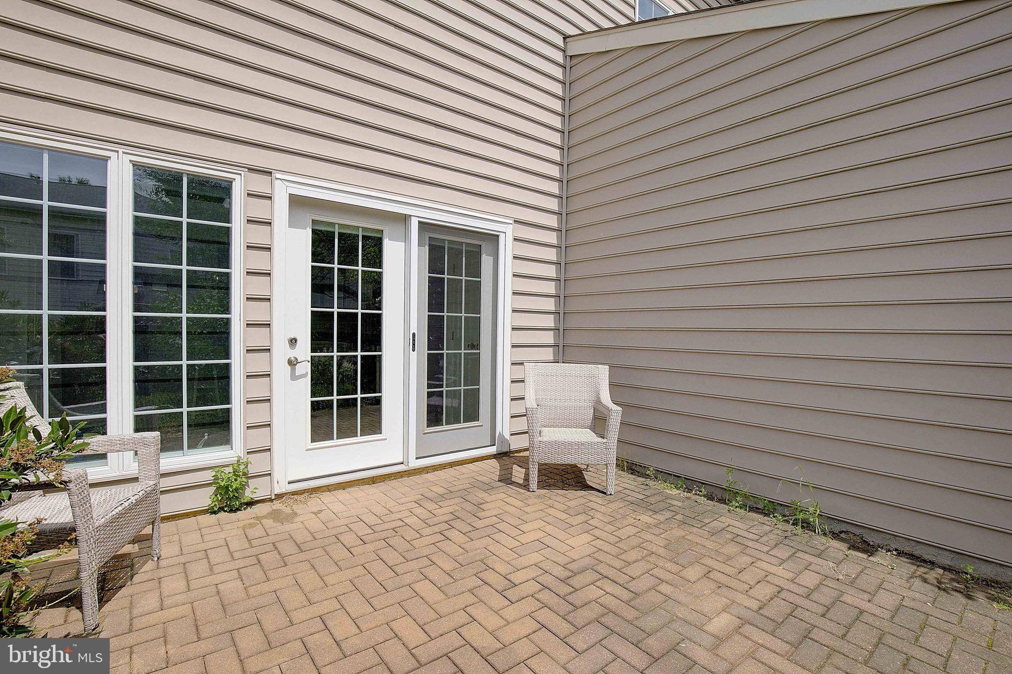 Edgewater, MD 21037,316 COLONY POINT PL
