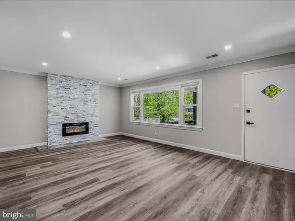 Harpers Ferry, WV 25425,1639 SHENANDOAH RIVER DR
