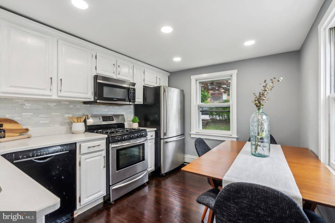 Berwyn, PA 19312,909 OLD LANCASTER RD
